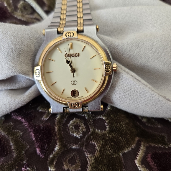 Gucci Two-Tone Watch - Picture 1 of 5